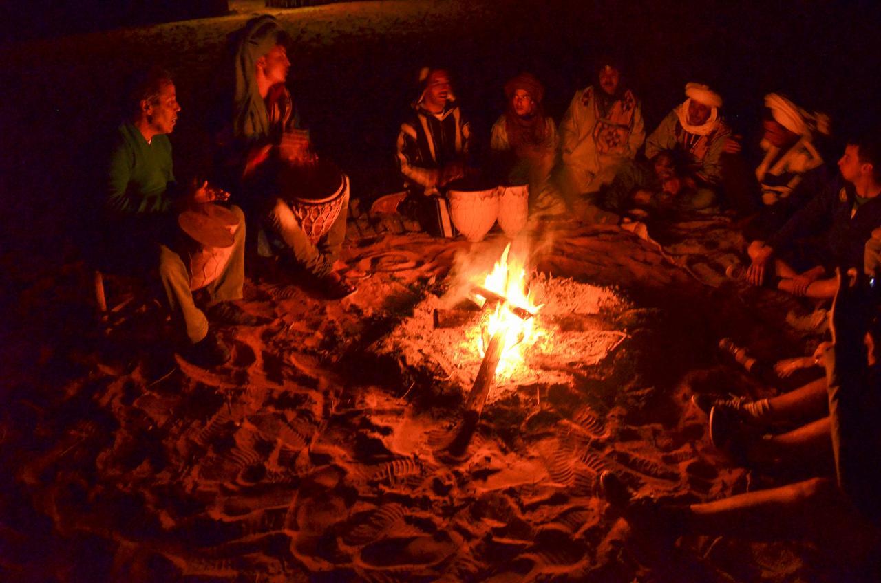 Camel Trek Bivouac Hotel Merzouga Buitenkant foto