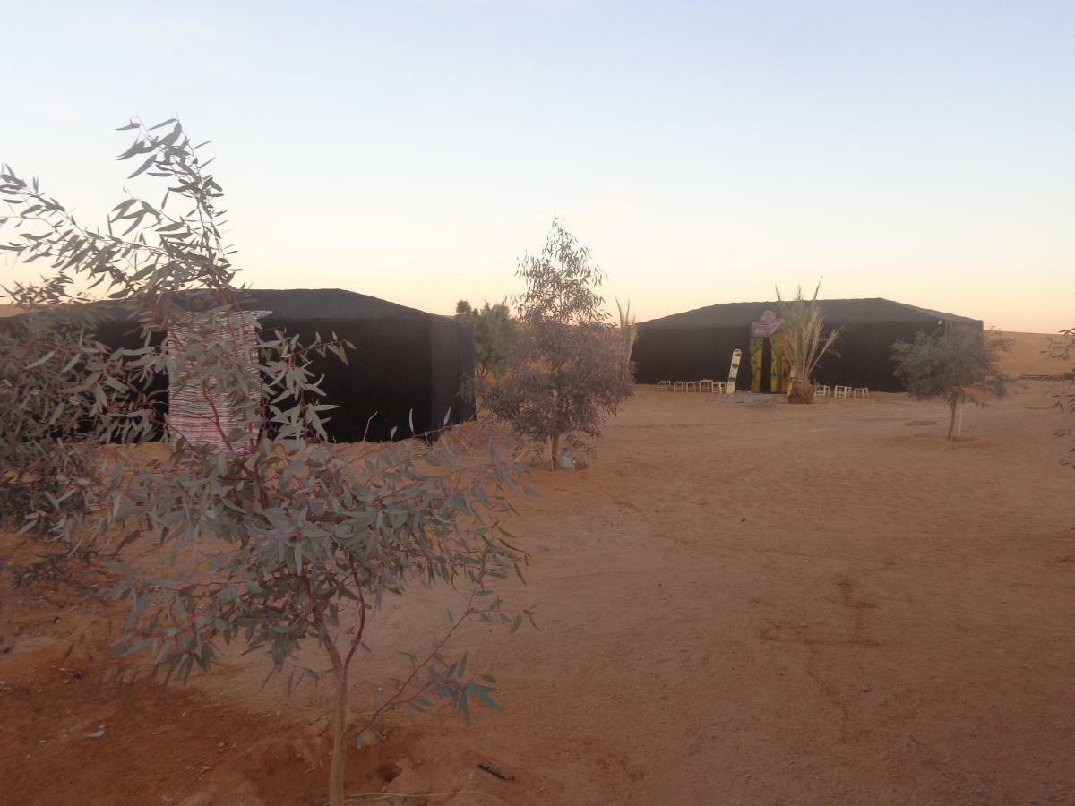 Camel Trek Bivouac Hotel Merzouga Buitenkant foto